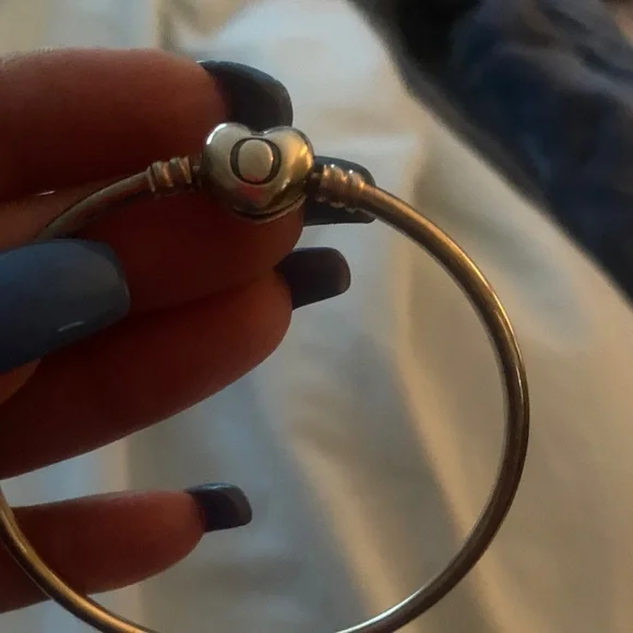 Pandora Silver Heart Charm Bracelet - Picture 4 of 4